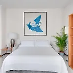 Apartman New! Ballerina Con Wi-fi, Netflix, Patio, Garage Box Inclusi