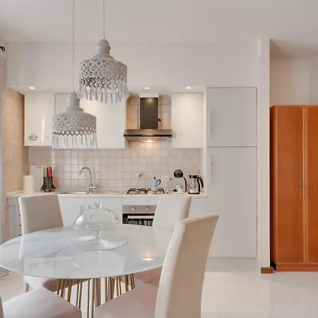 New! Ballerina Cappuccina - Patio, Netflix E Garage Box شقة